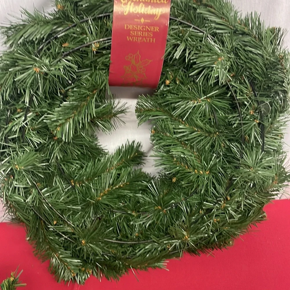 C Designer Series Wreath 24